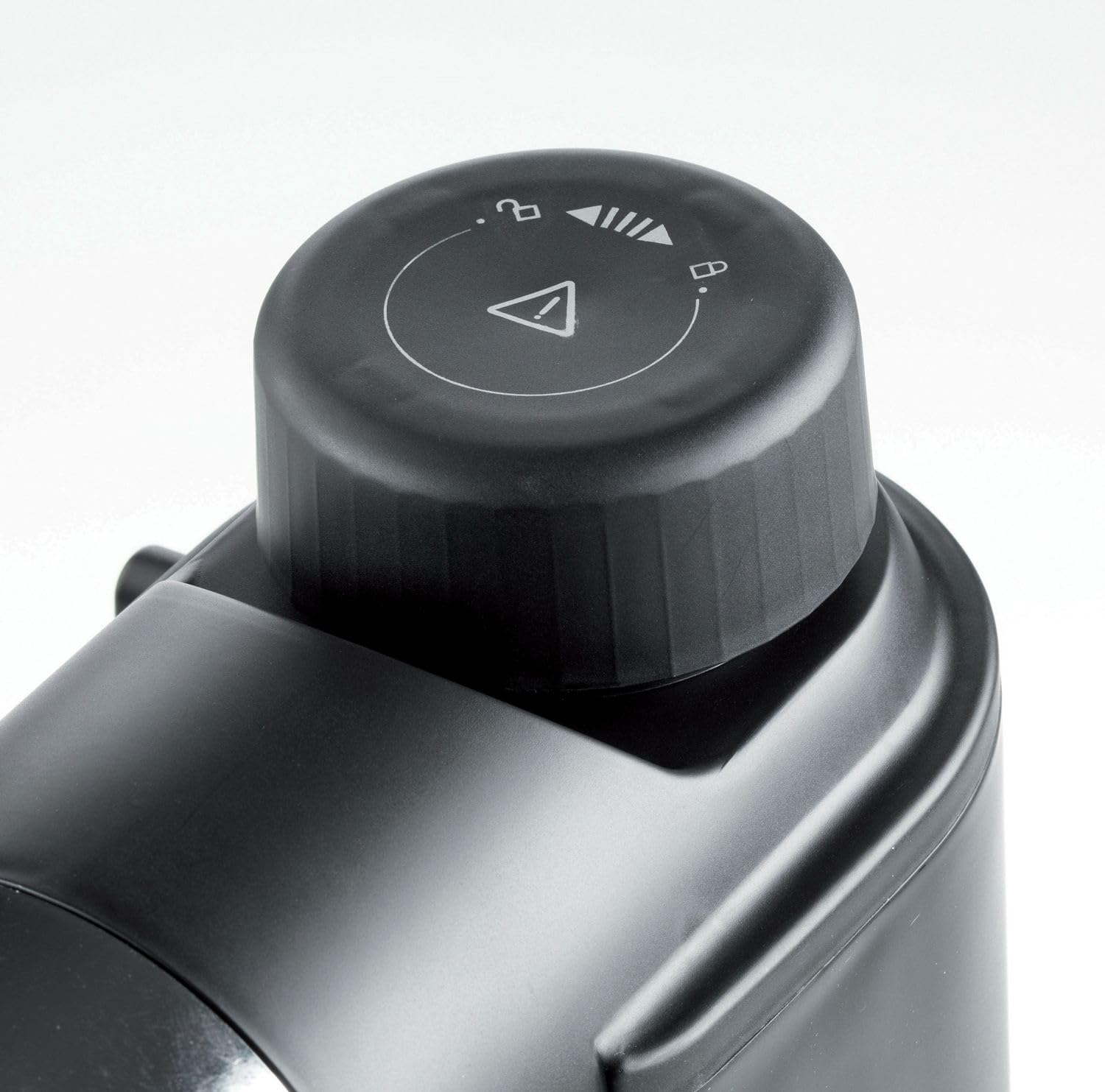 ariete-mokita-1340-machine-caf-moka-et-cappuccino-800-w-4-tasses-bec-vapeur-noir image 4