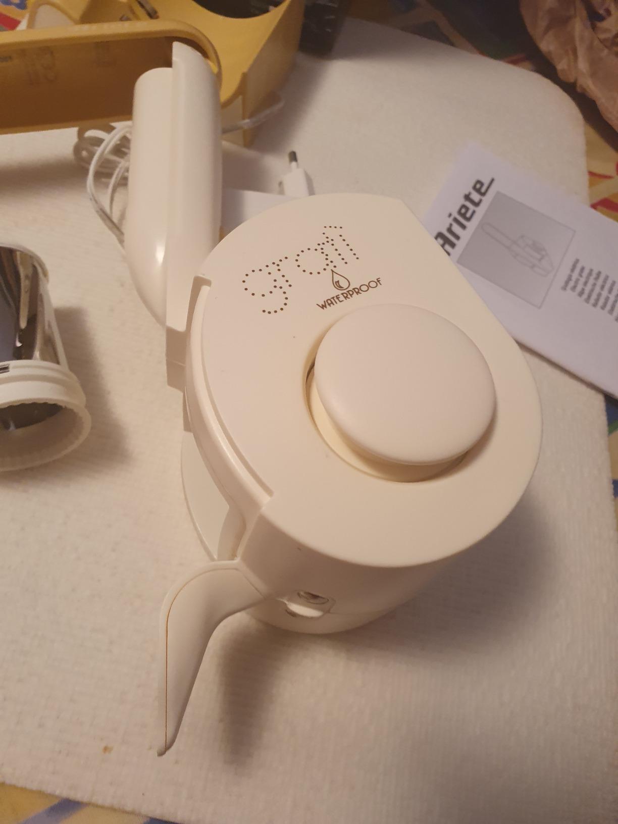 Très pratique, charge un peu lente